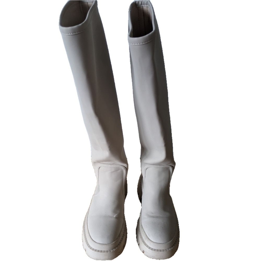 Cassietta knee-high beige flat rain boots